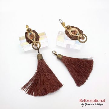 With or without Tassel